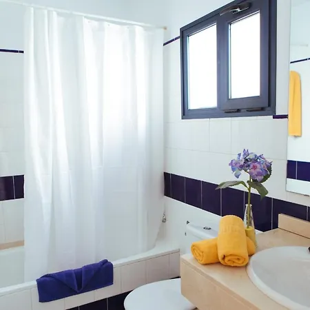 شقة فندقية Mar Azul Playa 2*